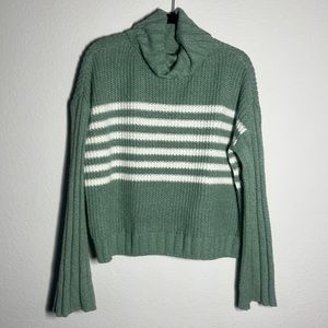 SO/Long sleeve/Cropped Turtle Neck /Waffle Sweater pullover Juniors size Large.